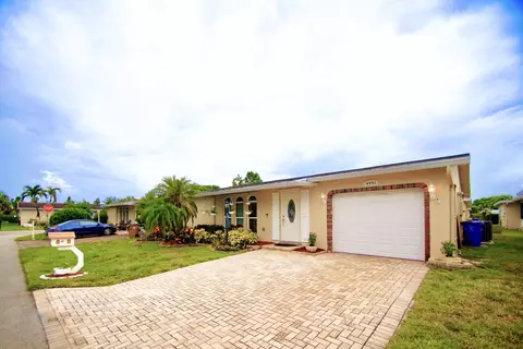 4901 NW 13th Ter, Pompano Beach, FL 33064