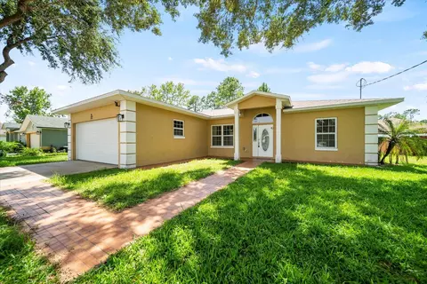 17 Whittlesey Ln, Palm Coast, FL 32164