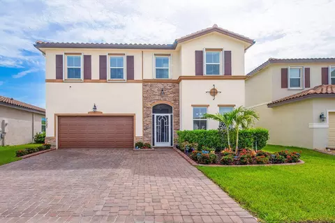 7727 NW Greenbank Cir, Port Saint Lucie, FL 34987