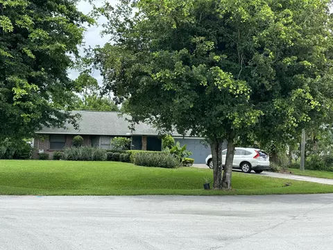 1732 SW Chicory Ter, Port Saint Lucie, FL 34953