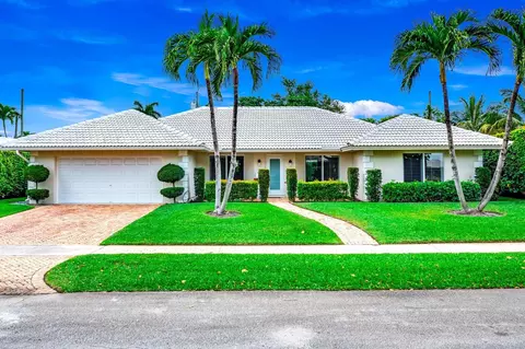 625 Holly Ln, Boca Raton, FL 33486