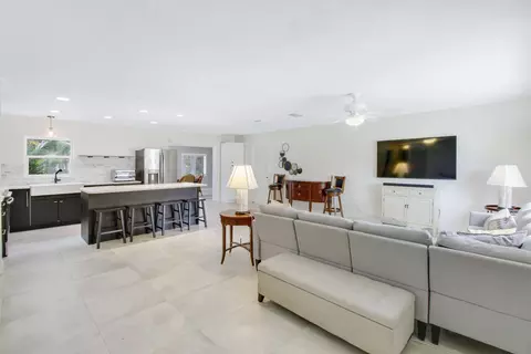 925 28th Ave, Vero Beach, FL 32960