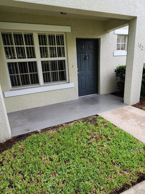 154 SW Peacock Sw Blvd #28102, Saint Lucie West, FL 34986