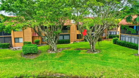11280 Green Lake Dr #102, Boynton Beach, FL 33437