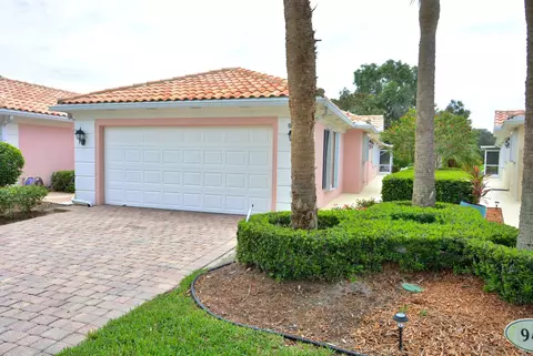 942 SW Balmoral Trce, Stuart, FL 34997