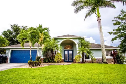 1312 SW Jericho Ave, Port Saint Lucie, FL 34953