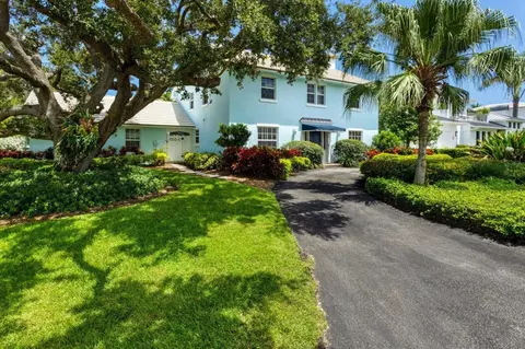 1003 Seagate Dr, Delray Beach, FL 33483