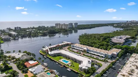 701 NE Harbour Ter #115, Boca Raton, FL 33431