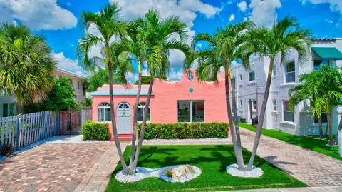 430 NE 7th Ave, Delray Beach, FL 33483