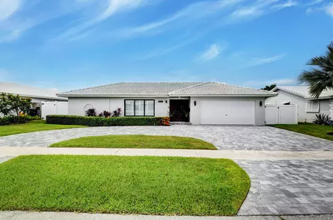 1270 SW 13th Dr, Boca Raton, FL 33486
