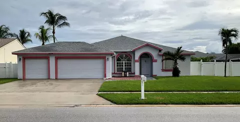 6028 Terra Rosa Cir, Boynton Beach, FL 33472