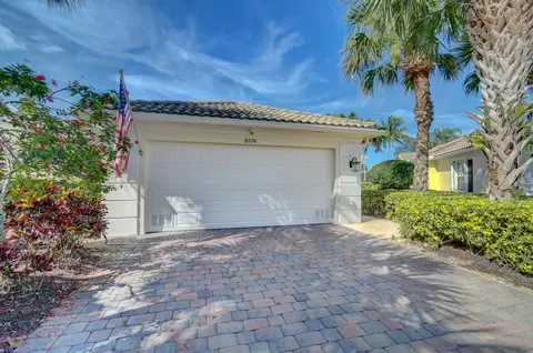 8174 Montserrat Pl, Wellington, FL 33414