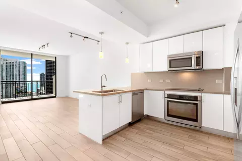 999 SW 1st Ave #2810, Miami, FL 33130