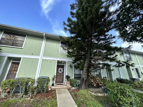 814 Hill Dr #D, West Palm Beach, FL 33415