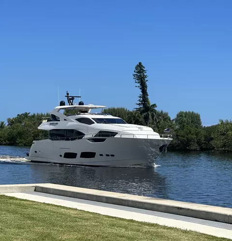 1 Colonial Club Dr #204, Boynton Beach, FL 33435