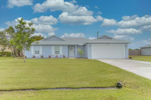 2773 SE Caladium Ave, Port Saint Lucie, FL 34952