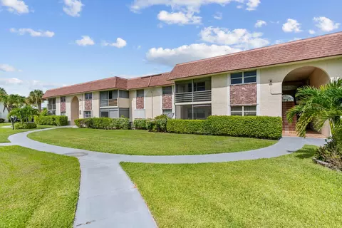 22765 SW 66th Ave #207, Boca Raton, FL 33428