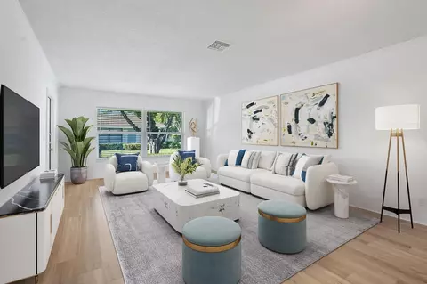 9805 Pecan Tree Dr #A, Boynton Beach, FL 33436