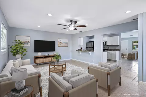 3789 Gull Rd, Palm Beach Gardens, FL 33410