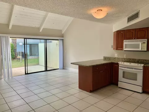 49 Deer Creek Rd #E101, Deerfield Beach, FL 33442
