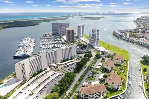 136 Lakeshore Dr #910, North Palm Beach, FL 33408