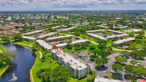 27 Abbey Ln #306, Delray Beach, FL 33446