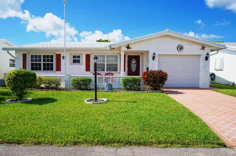 1904 SW 21st Ave, Boynton Beach, FL 33426