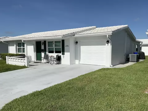 119 NW 10th Ct, Boynton Beach, FL 33426