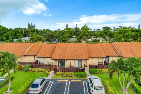 620 Sea Pine Way #C, Greenacres, FL 33415