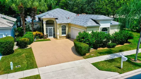 9726 Arbor View Dr N, Boynton Beach, FL 33437