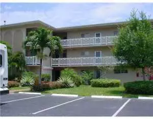 2687 N Garden Dr #306, Lake Worth, FL 33461