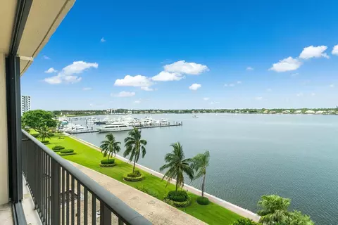 130 Lakeshore Dr #623, North Palm Beach, FL 33408