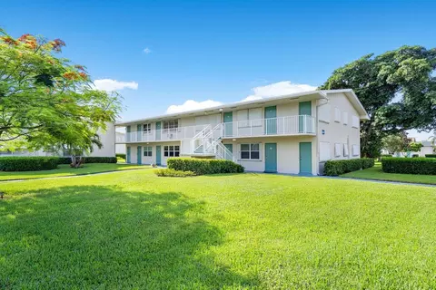 300 Horizons W #103, Boynton Beach, FL 33435