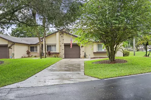 123 Ramblewood Cir, Royal Palm Beach, FL 33411