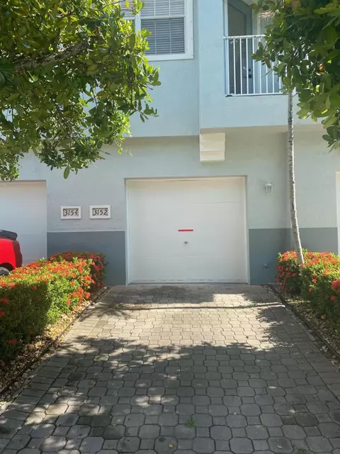 3152 Laurel Ridge Cir, Riviera Beach, FL 33404