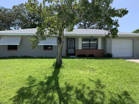 1145 SW Ivanhoe St, Port Saint Lucie, FL 34983