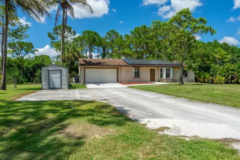 15691 82nd St N, Loxahatchee, FL 33470