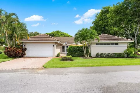 11583 N Lake Dr #1, Boynton Beach, FL 33436
