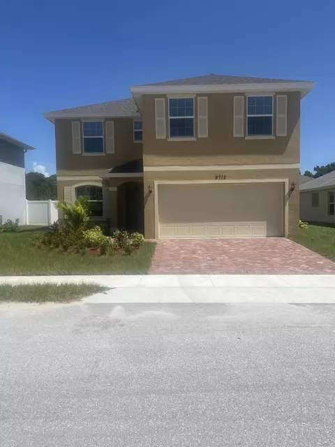 9712 Starboard Dr, Fort Pierce, FL 34945