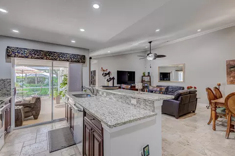 7603 Geminata Oak Ct, Palm Beach Gardens, FL 33410