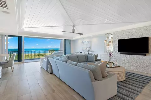 2001 SE Sailfish Point Blvd #206, Stuart, FL 34996