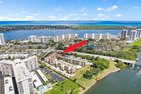 300 Golfview Rd #105, North Palm Beach, FL 33408