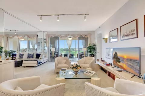 17047 Boca Club Blvd #145A, Boca Raton, FL 33487