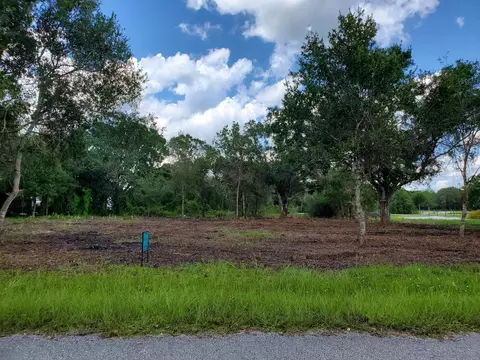 Nnn NW 82nd Court, Okeechobee, FL 34972