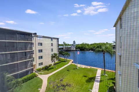 740 E Ocean Ave #406, Boynton Beach, FL 33435