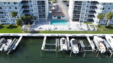 108 Paradise Harbour Blvd #308, North Palm Beach, FL 33408