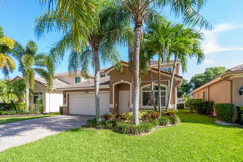 3790 Woodfield Dr, Coconut Creek, FL 33073