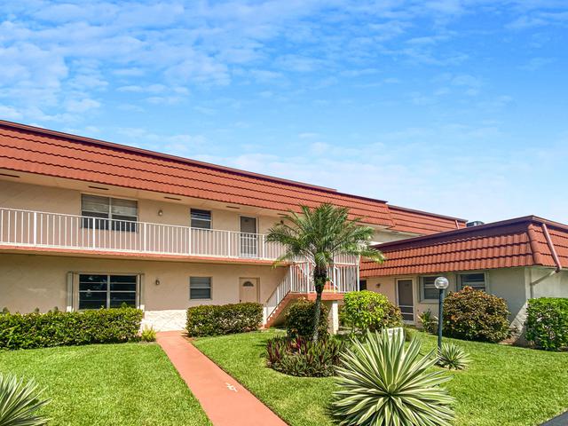 12007 Poinciana Blvd #204, Royal Palm Beach, FL 33411 | 35 Photos - Movoto
