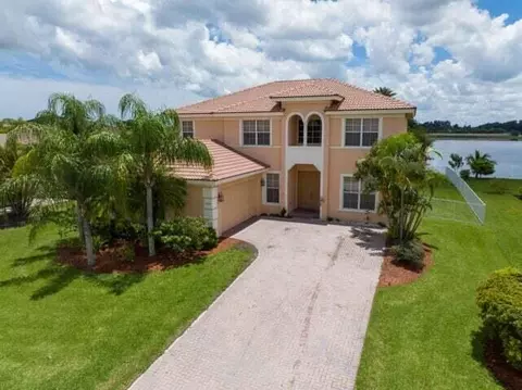 5065 Topaz Ln SW, Vero Beach, FL 32968