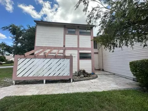 139 Sherwood Cir #22A, Jupiter, FL 33458